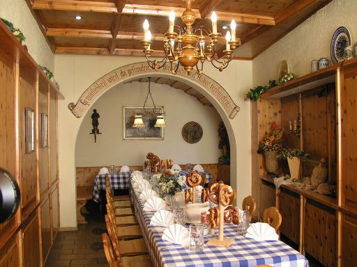 Zirbelstube, Heide-Volm, Planegg